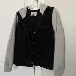 Unisex Denim Jacket M Junior’s - vintage look NWOT